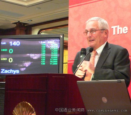 点击放大