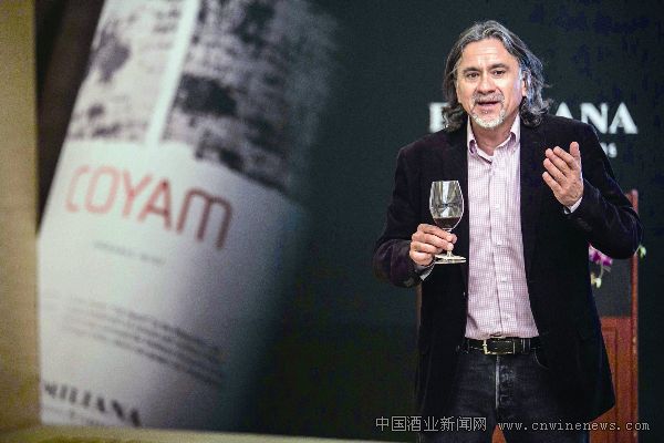 点击放大