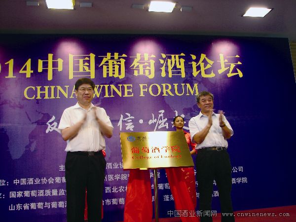 点击放大