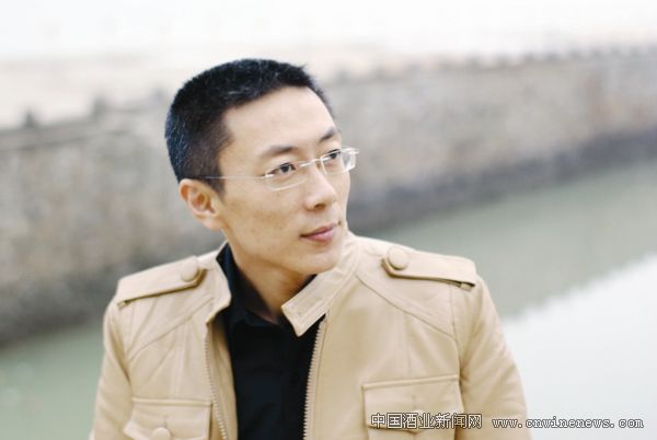 点击放大
