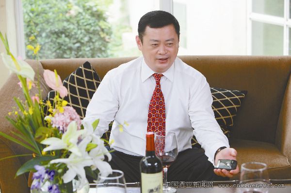 点击放大