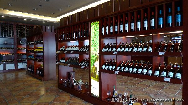 点击放大